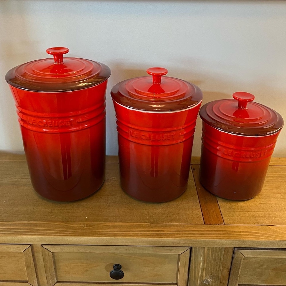 Cherry/Cerise Le Creuset Canister Set